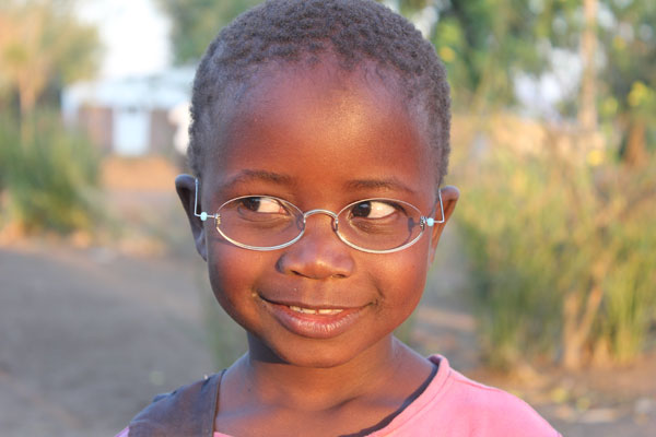 Junge in Malawi 2014 / © Martin Aufmuth / OneDollarGlasses